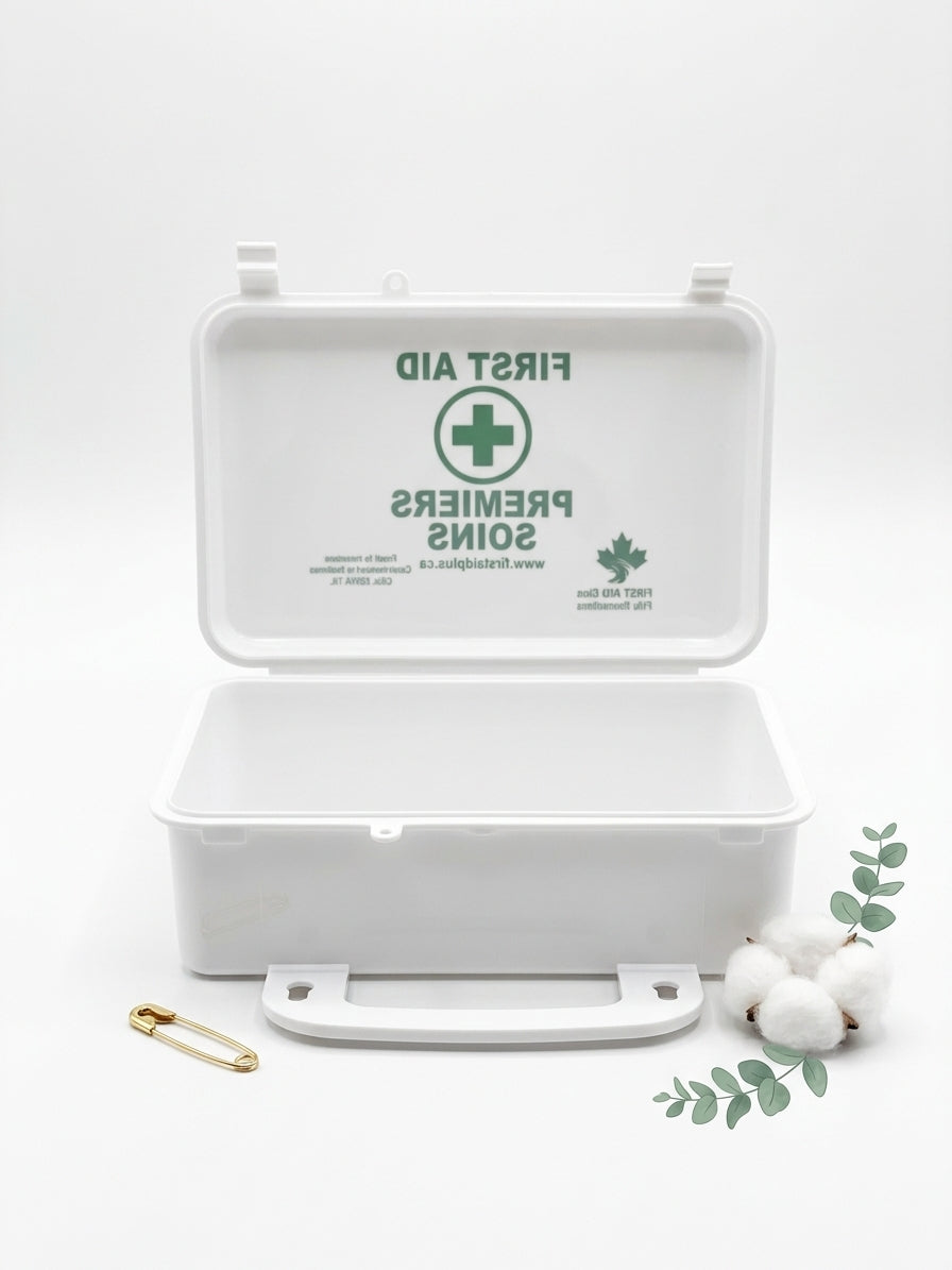 Small Plastic First Aid Case – CSA Z1220-17 Compliant (8" x 5" x 3")