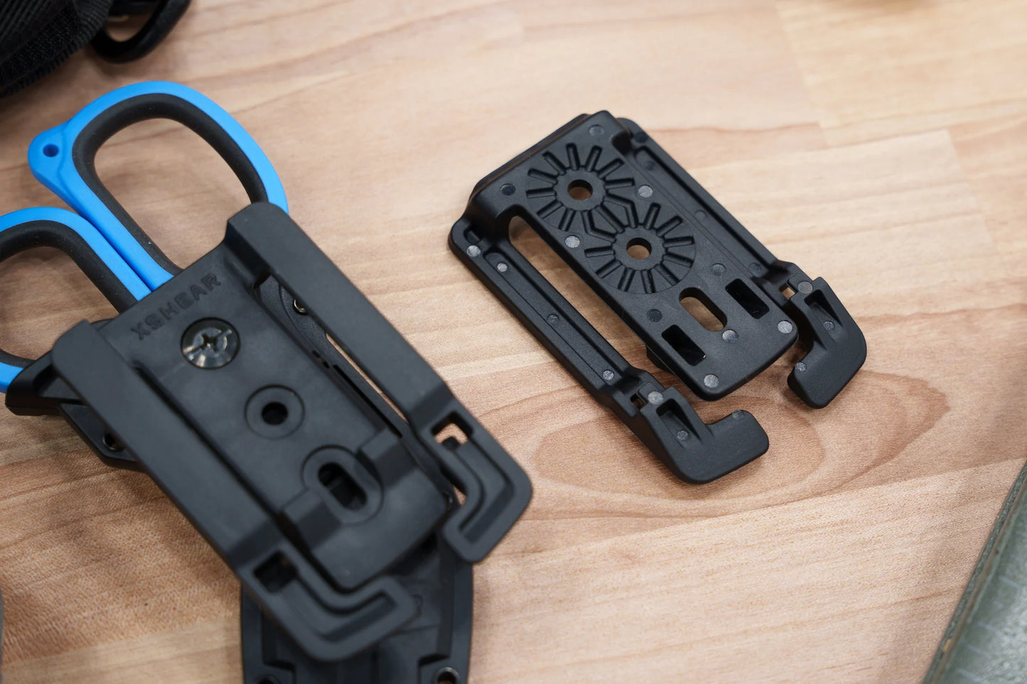 XShear 1.5" rugged ABS belt clip with included mounting hardware.